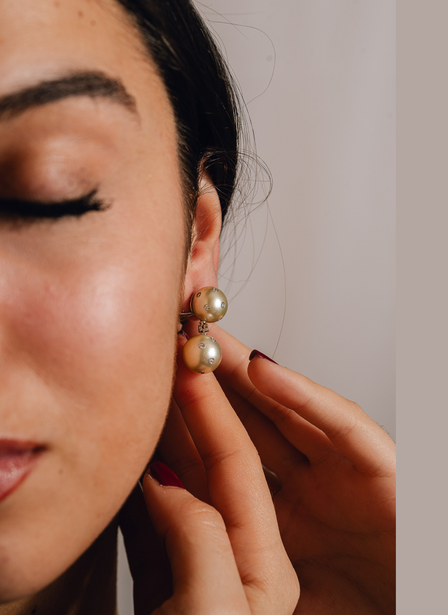 Dolce Far Niente Earrings Australian Pearls and Brilliants 