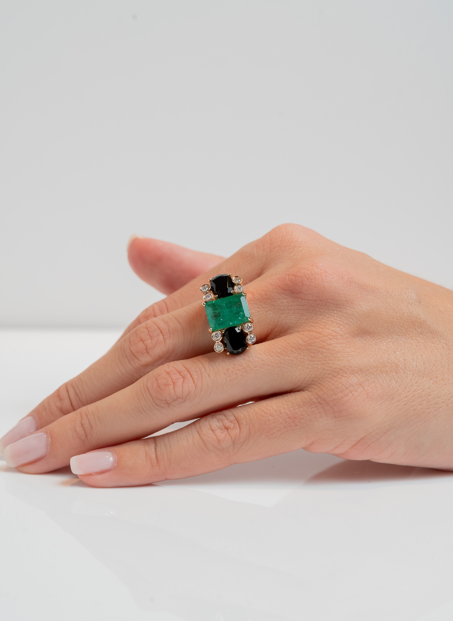Le Gemme Emerald, Diamonds and Onyx Ring