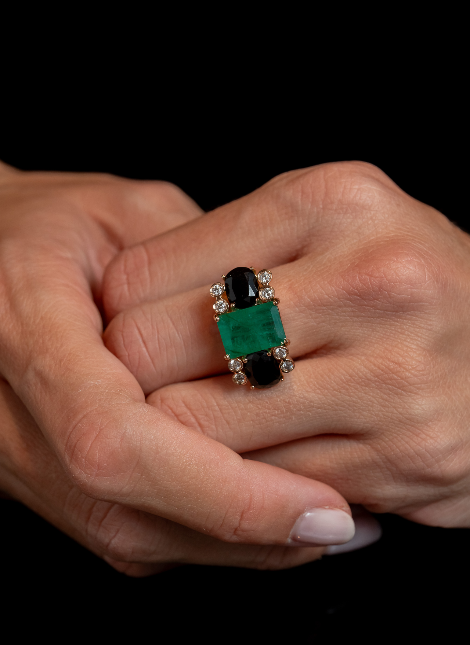 Le Gemme Emerald, Diamonds and Onyx Ring