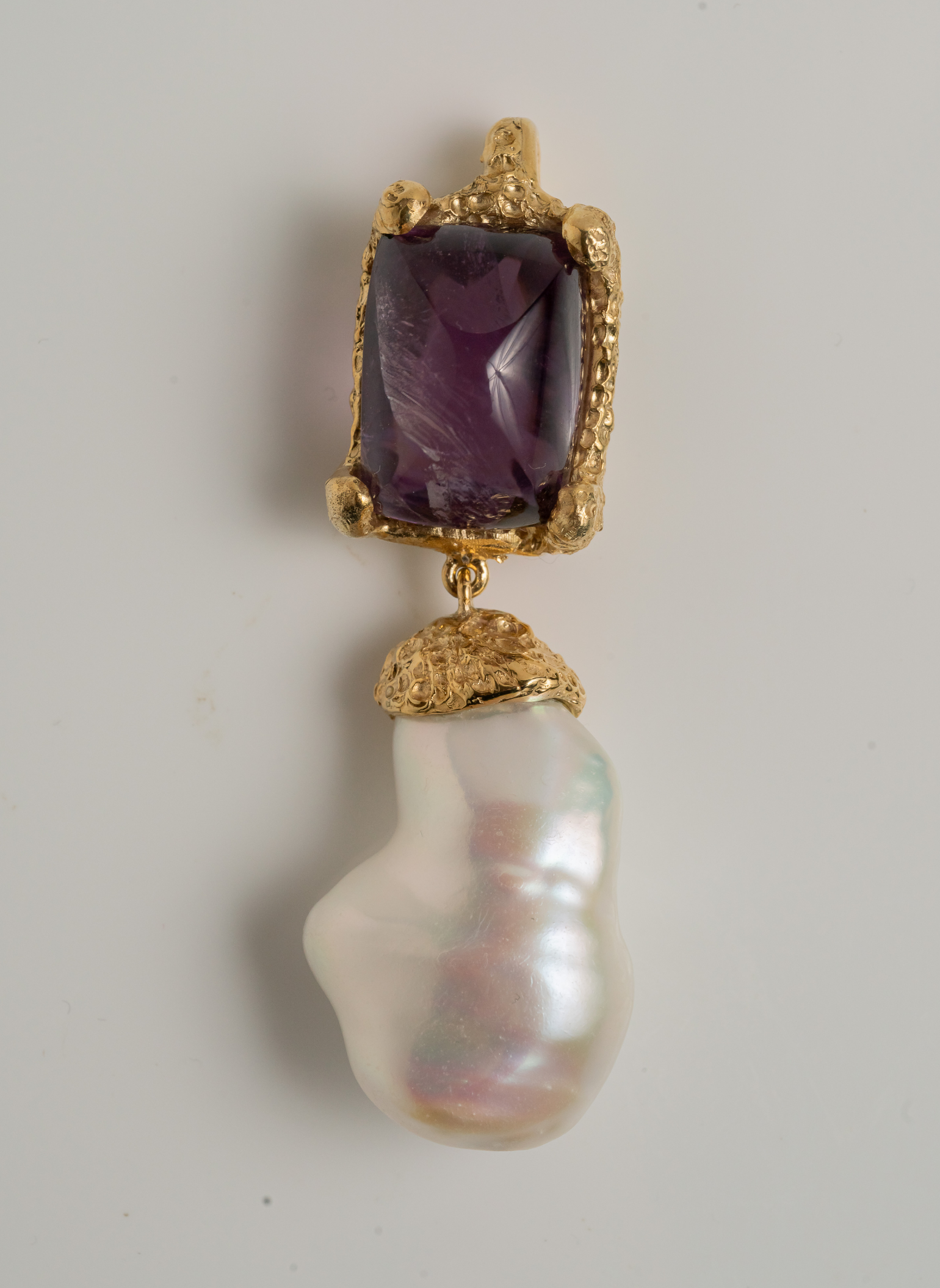 Dolce Far Niente Pearl and Amethyst Pendant