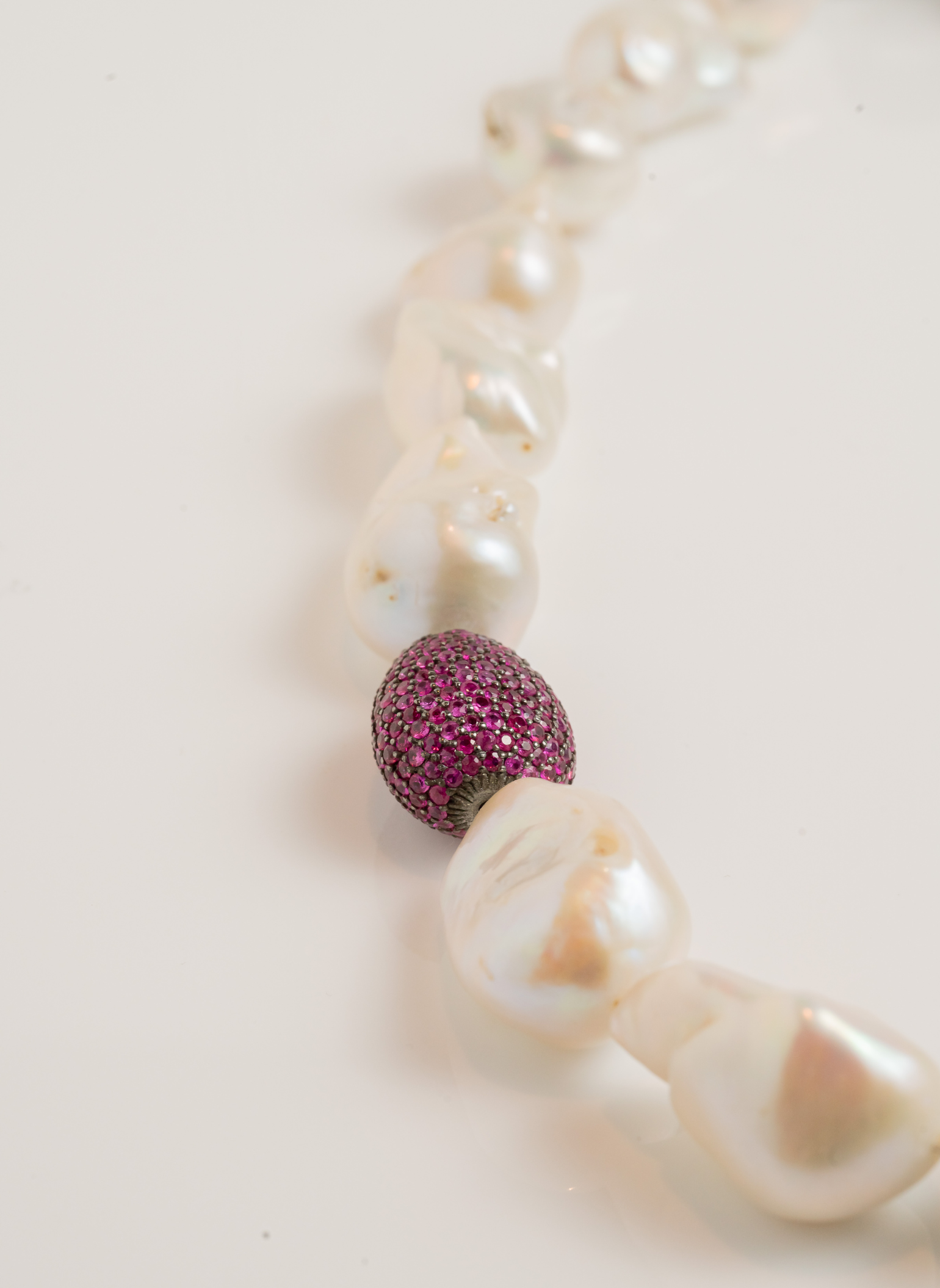 Dolce Far Niente Pearls and Pink Sapphires Necklace