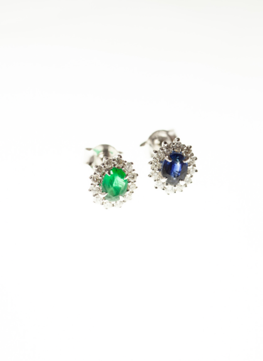 Emerald Rosette Claw Border Earrings