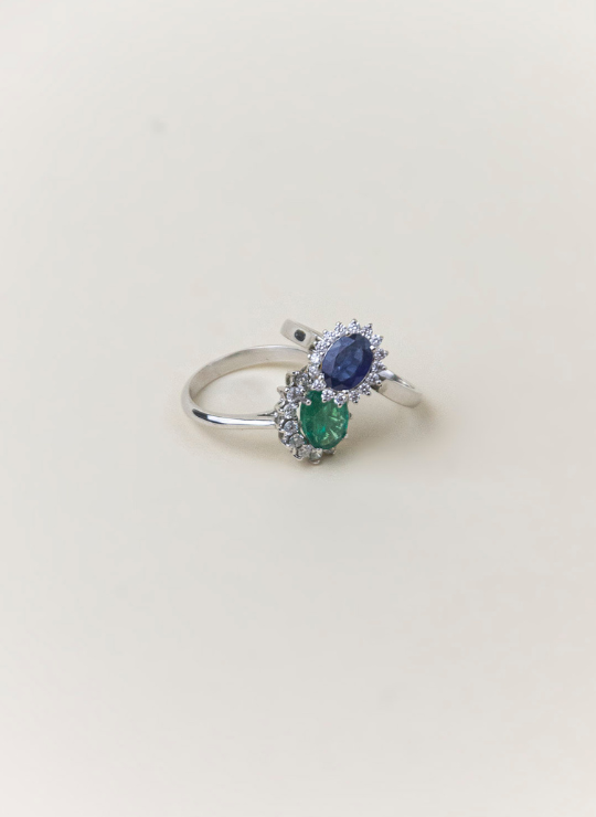 Claw Sapphire Rosette Ring