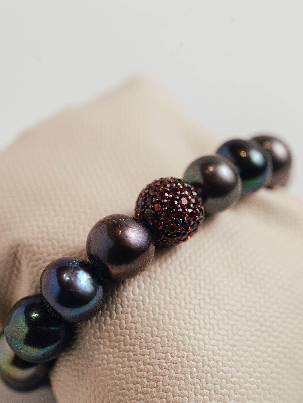 Dolce Far Niente Natural Pearl Bracelet
