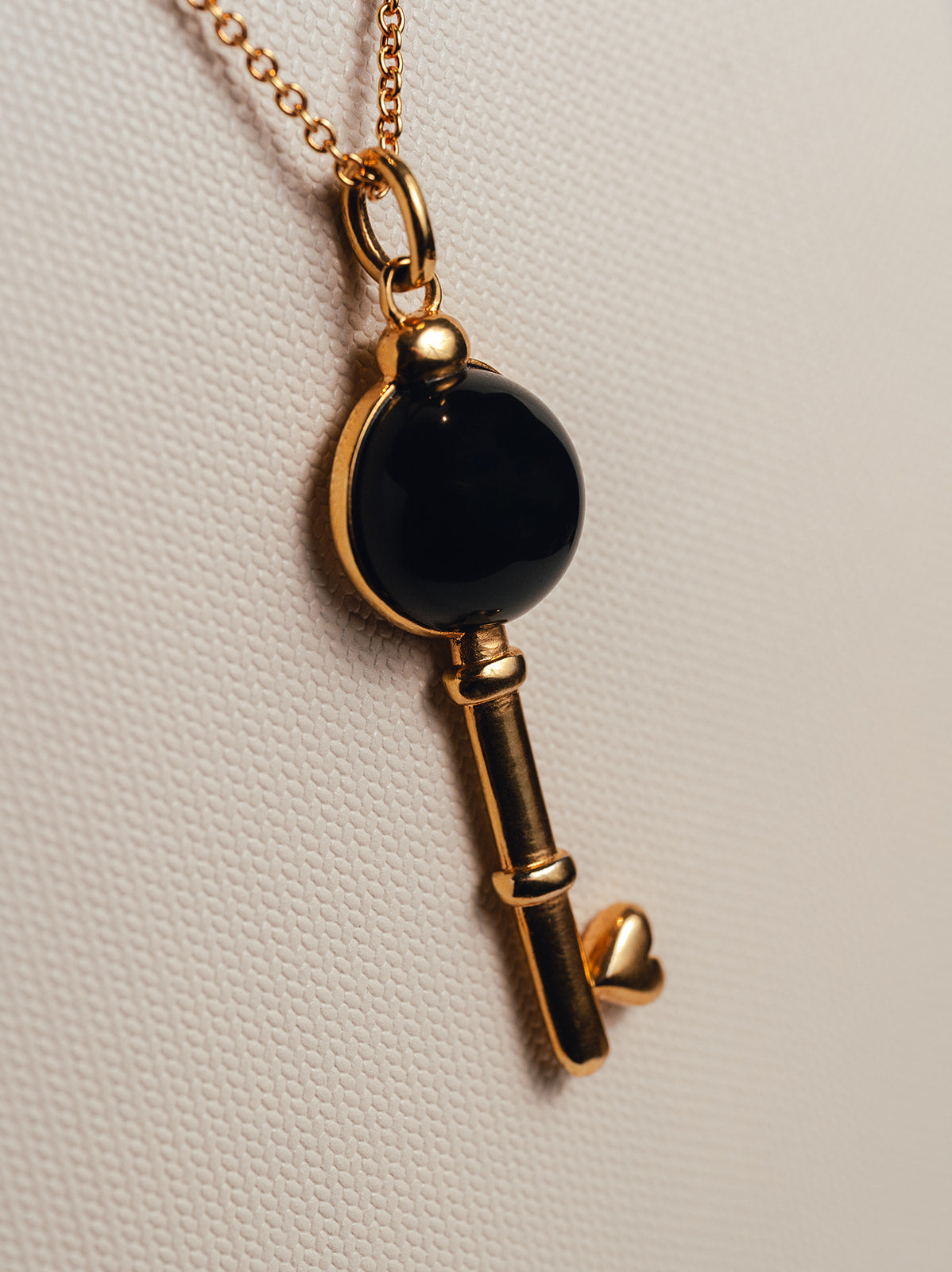 Dolce Far Niente Black Antler, Onyx and Golden Silver Necklace