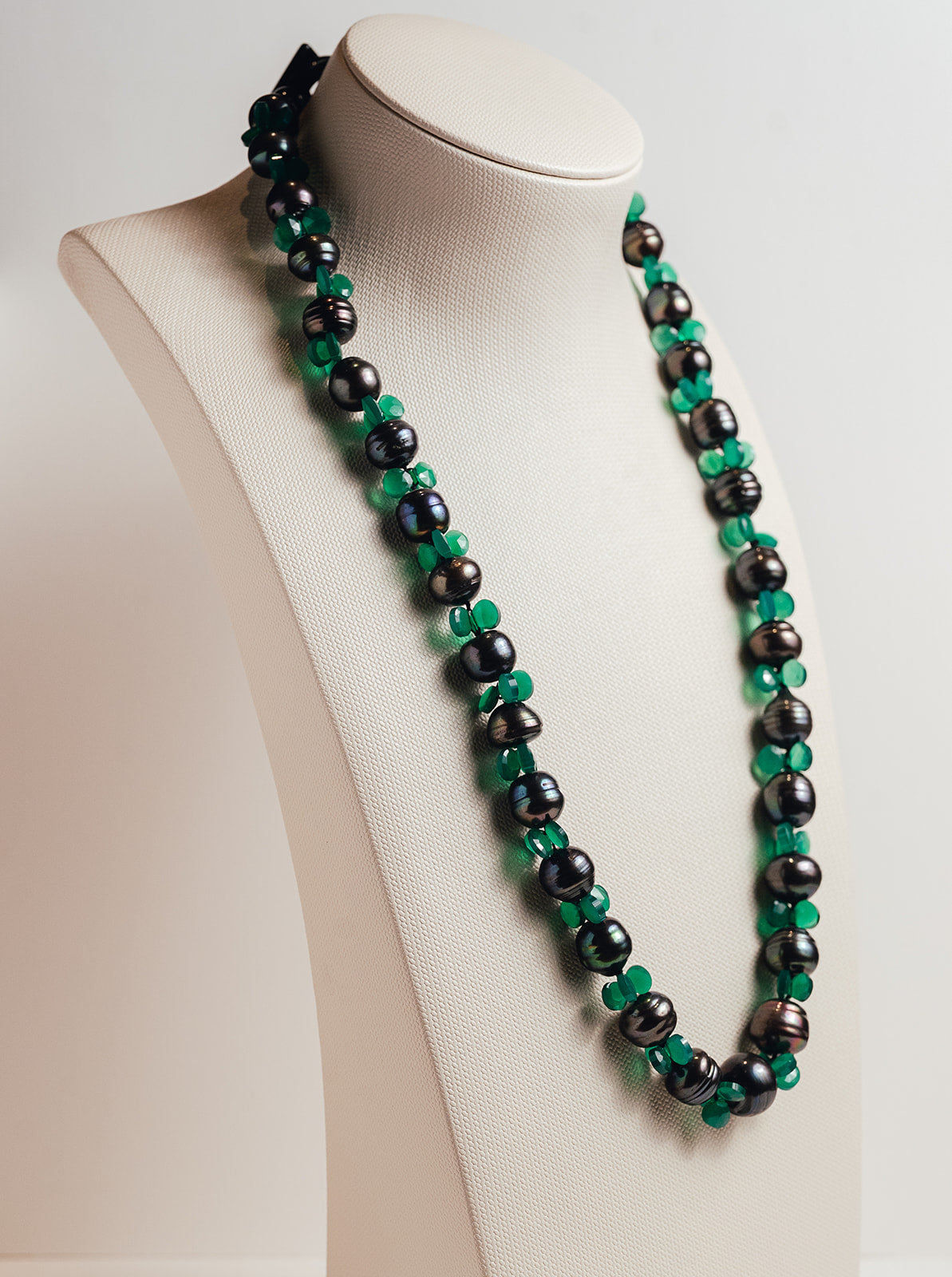 Collar Princesa Perlas de Agua Dulce Negras y Citrino