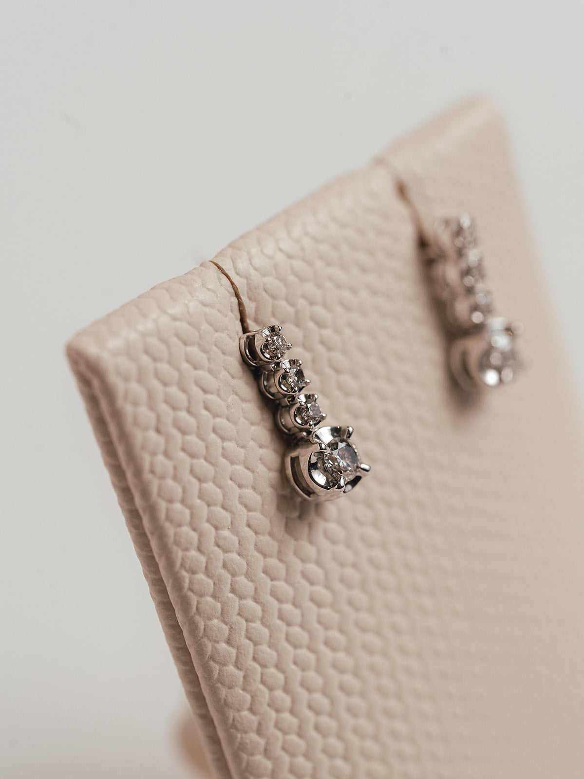 Pendientes Oro Blanco y Diamantes
