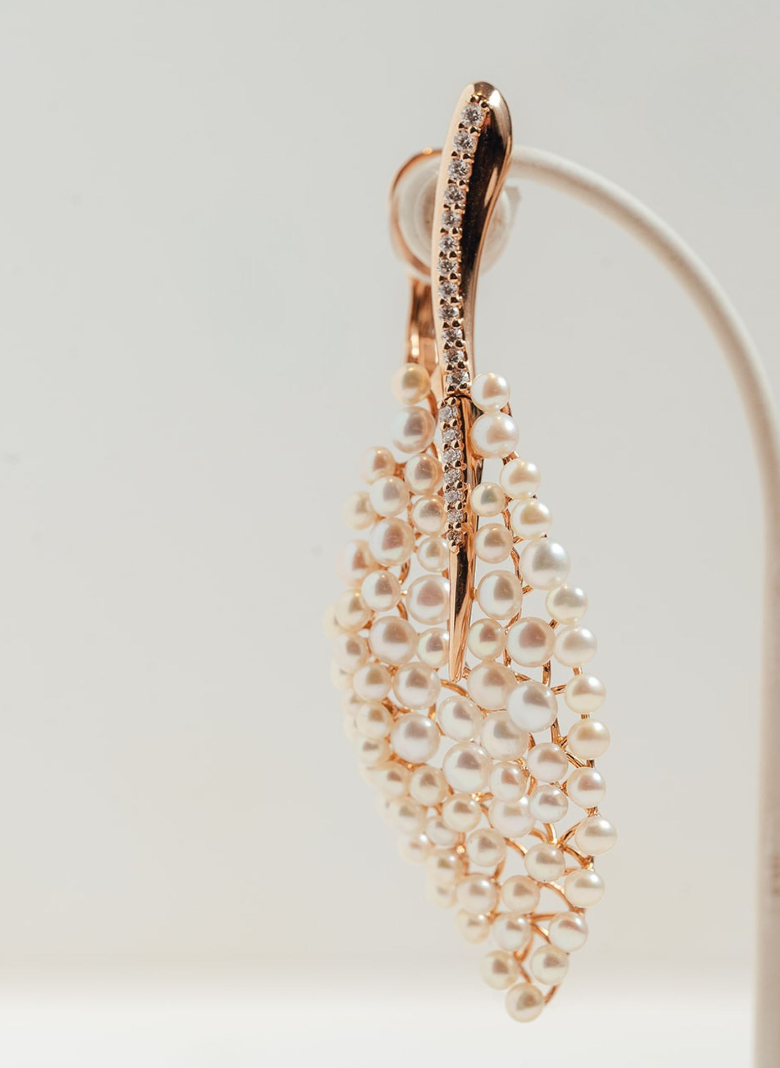 Dolce Far Niente Pearls and Diamonds Earrings
