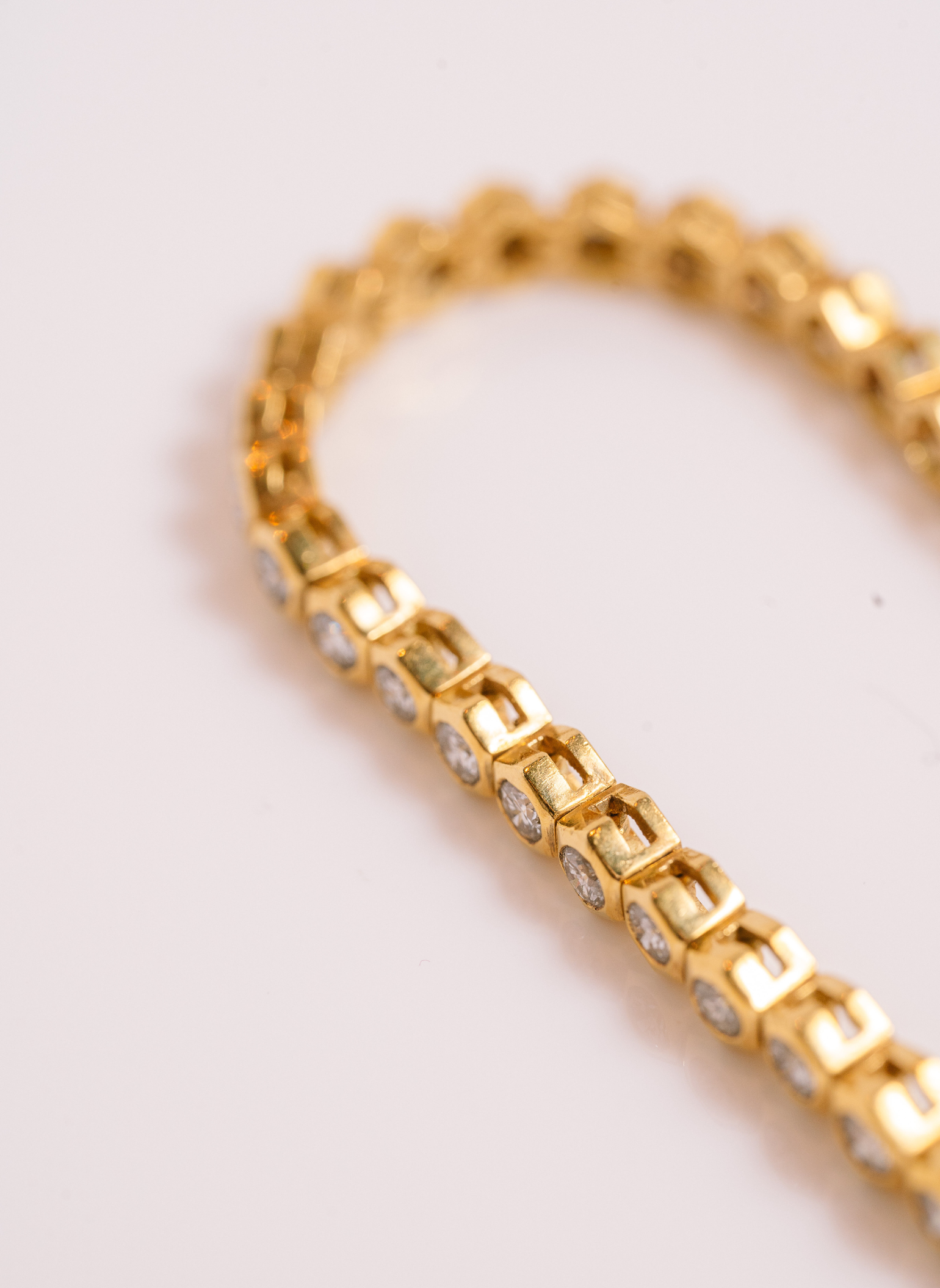 Yellow Gold Bracelet and Set Diamonds