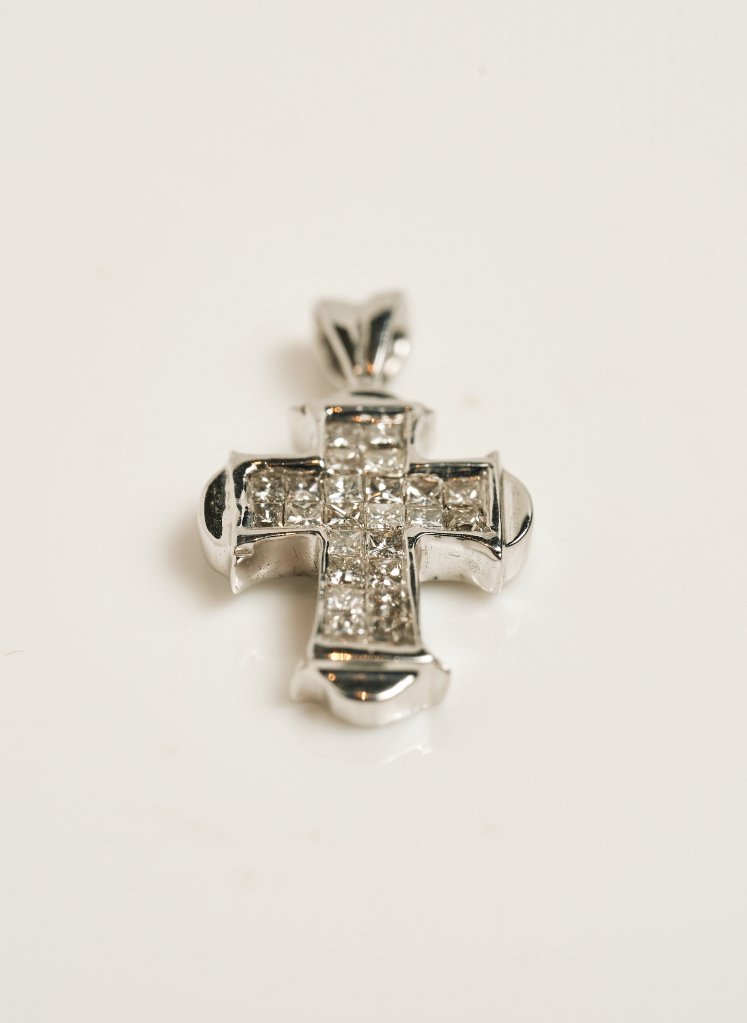 Byzantine Cross Pendant White Gold and Diamonds