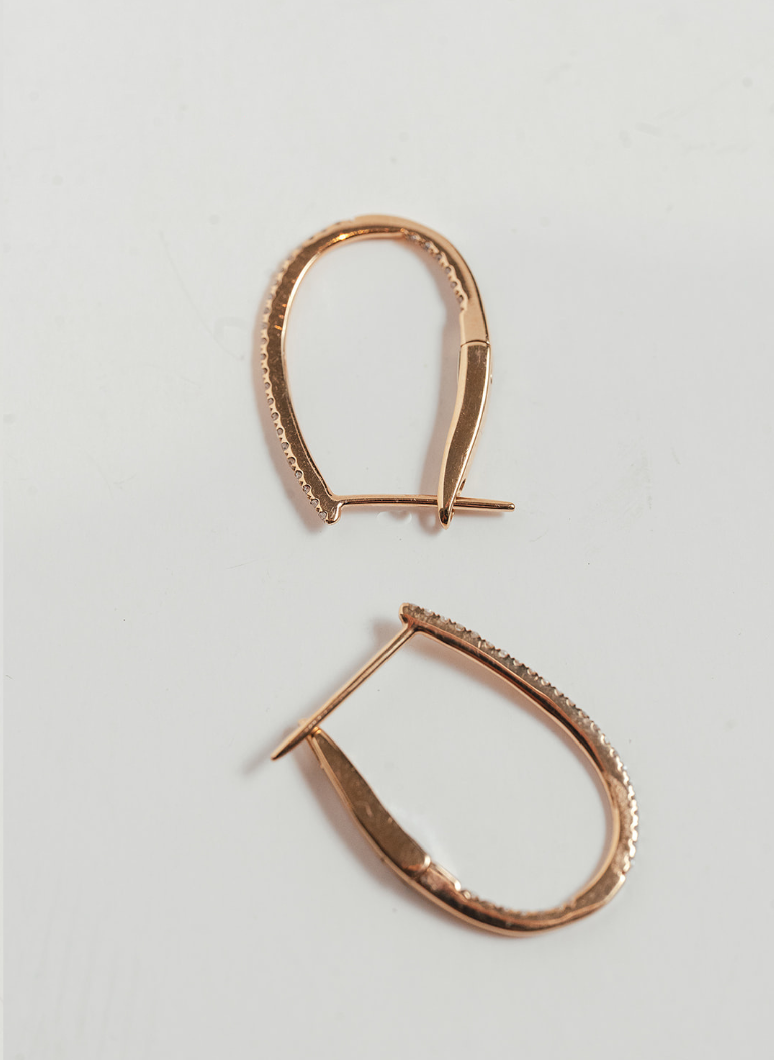 Aros Gota Oro Rosa y Diamantes