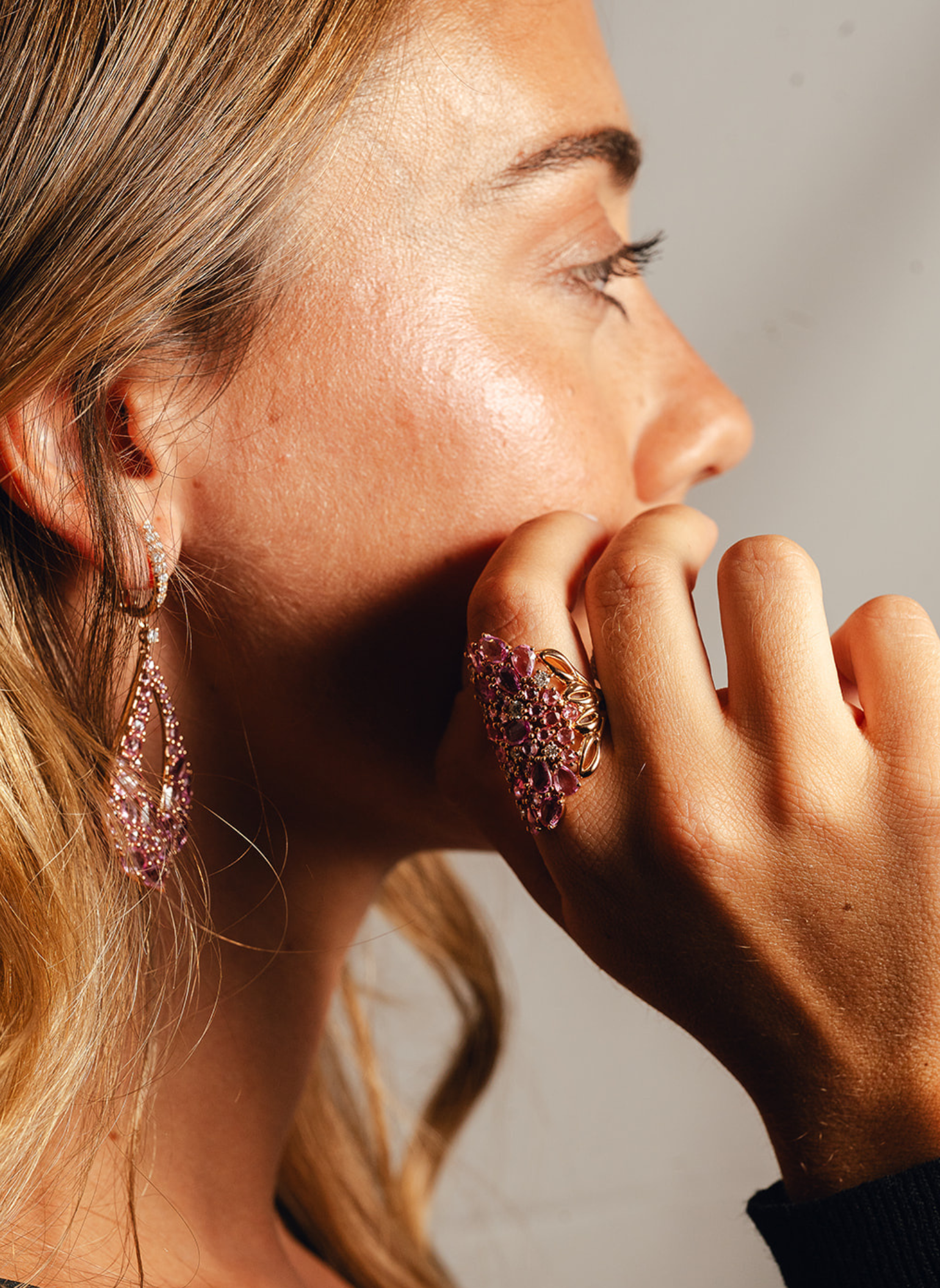 Anillo Dream Big Zafiros Rosas y Brillantes
