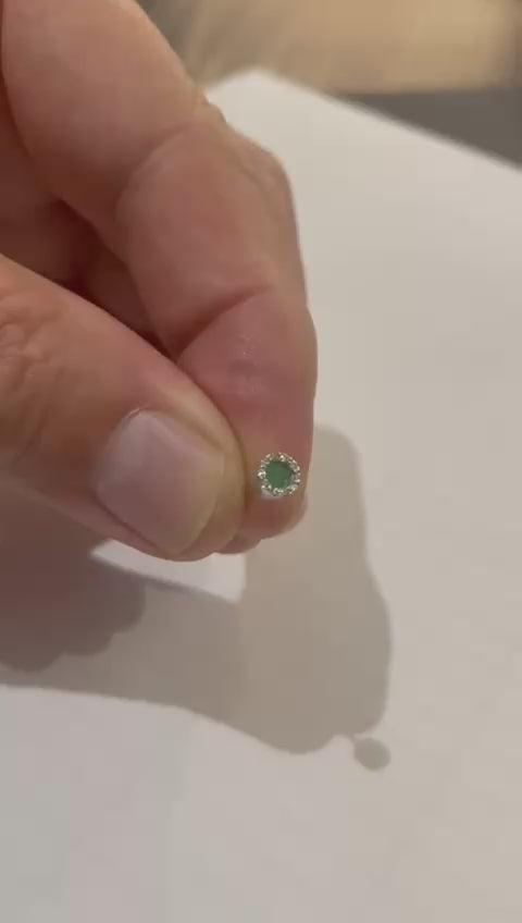 Pendientes Dormilonas Oro Blanco y Esmeralda Orla en Pavé