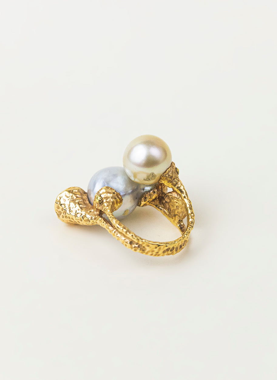 Dolce Far Niente Ring Australian Pearls