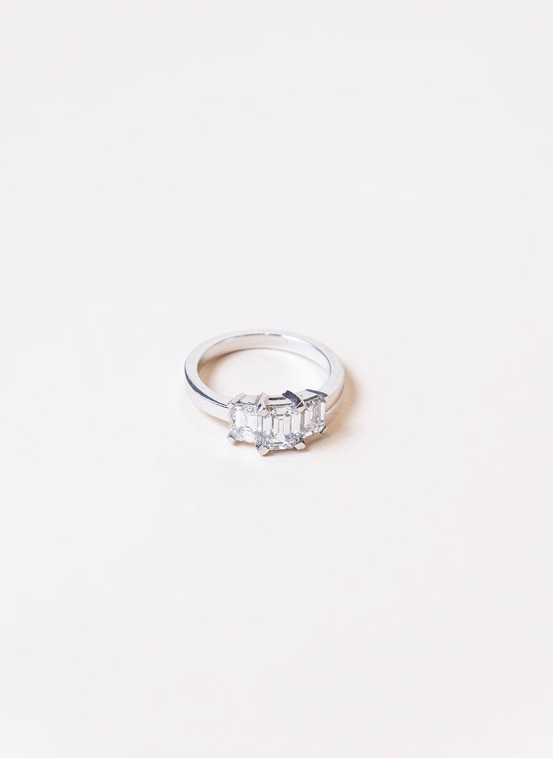 Princess Diamonds Tresillo Ring